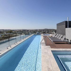 Oaks Brisbane Woolloongabba Suites